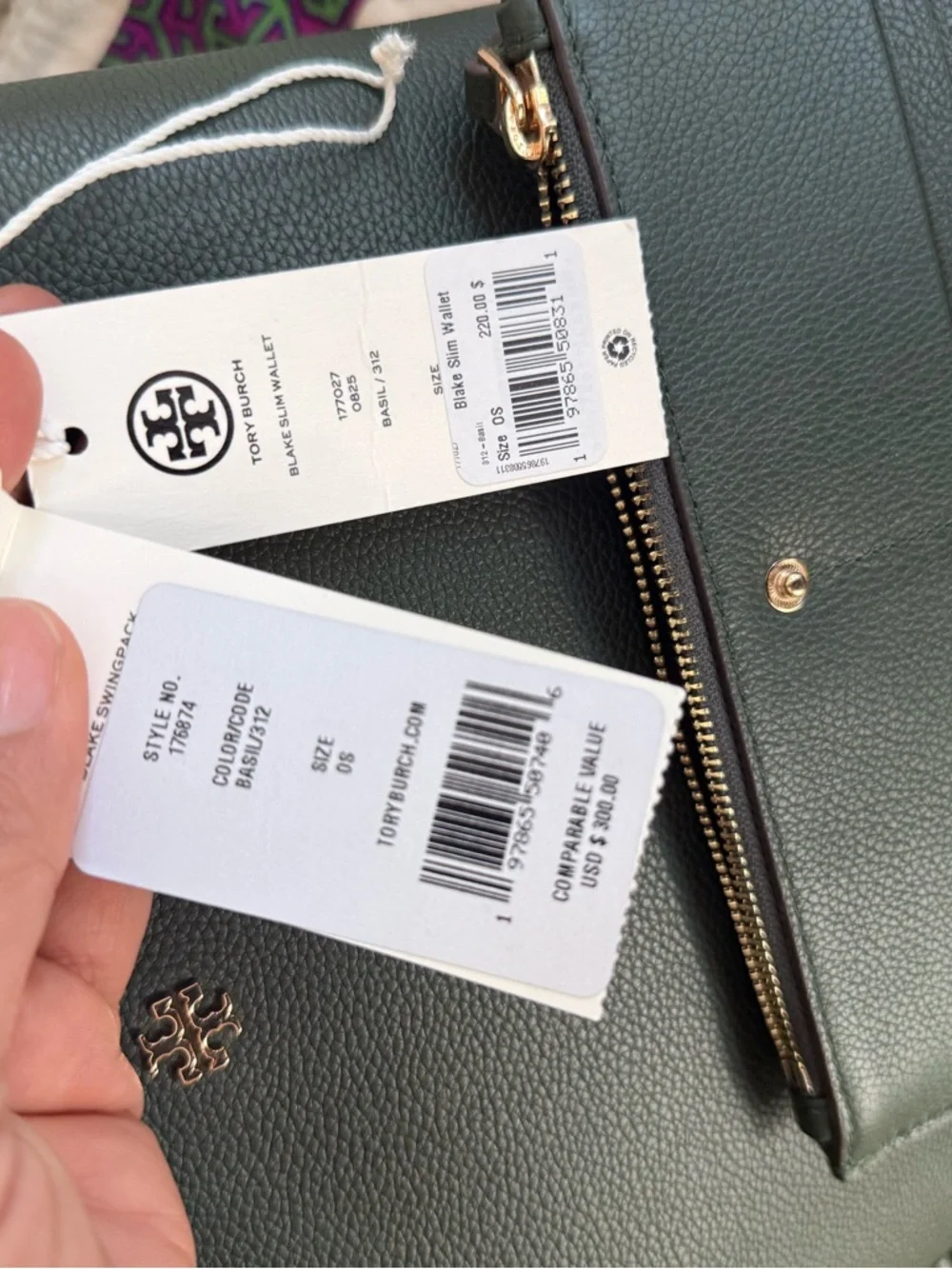 New tory Burch Blake Swingpack With Matching Wallet In Basil Color